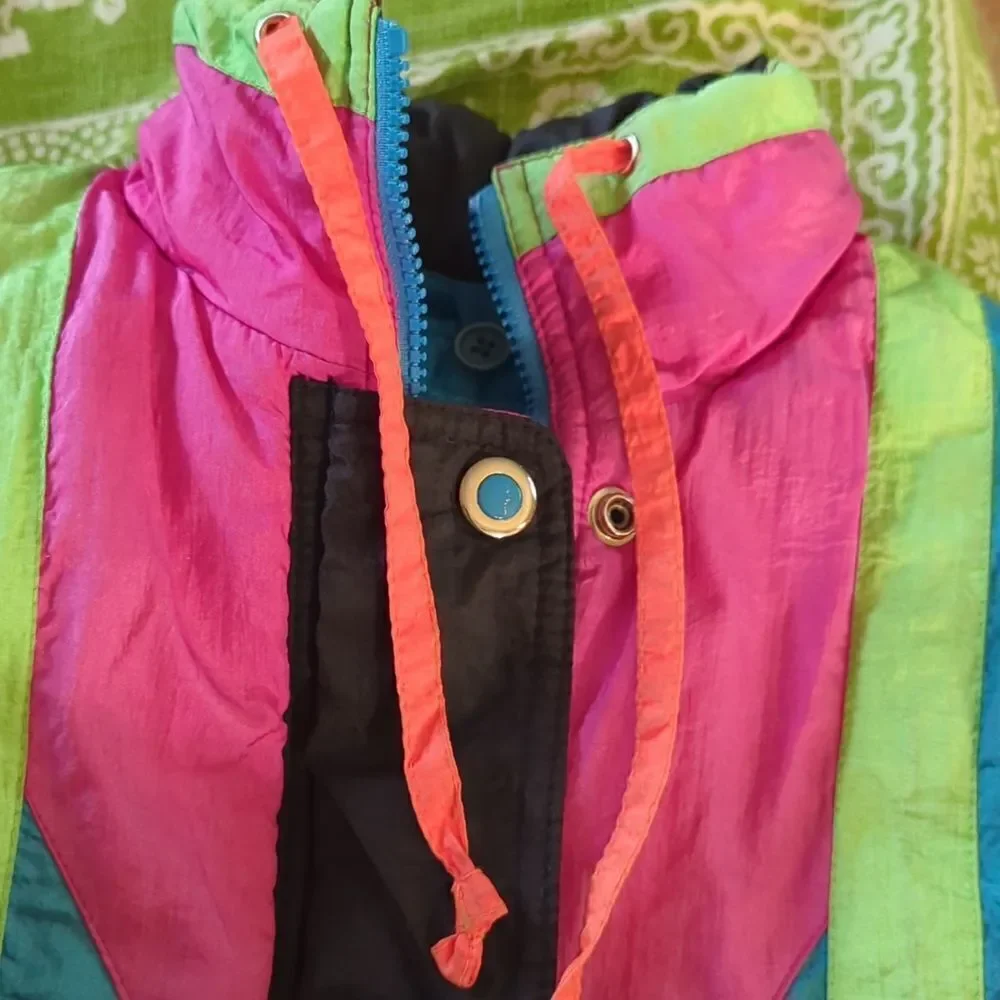 Vintage neon color